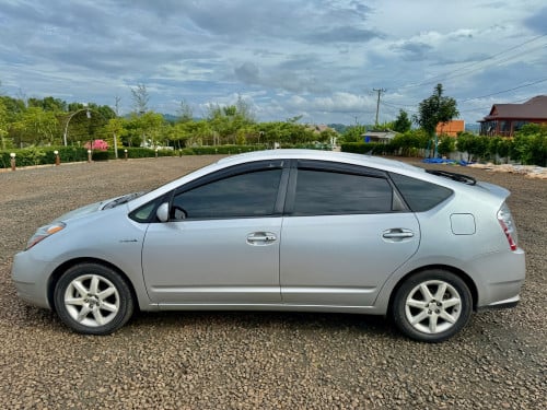 Toyota Pruis Touring 08 Full option