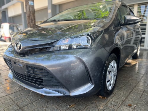 ToyotaVizt014ប្រផេះ/ចូលស្តុកថ្មី(ភ្នំពេញក្រាងធ្នង់)