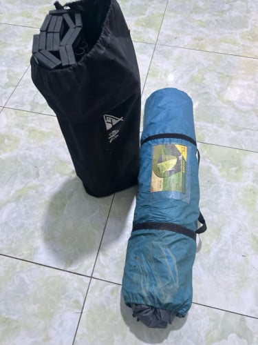 តុនិង តង់សំរាប់បោះមួយឈុត មានកៅអីដែរលក់ឡៃឡុង