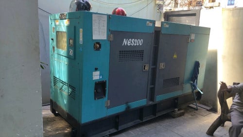 ម៉ាសុីនភ្លេីង 200KVA
