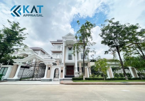វីឡាឃ្វីនប៉េង ហួត 60m លក់ ជួល / Queen for sale or rent