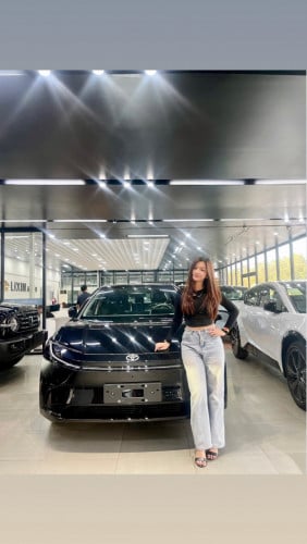 សន្សំសន្សៃ សាកមួយពេញជិះបាន630km option pro