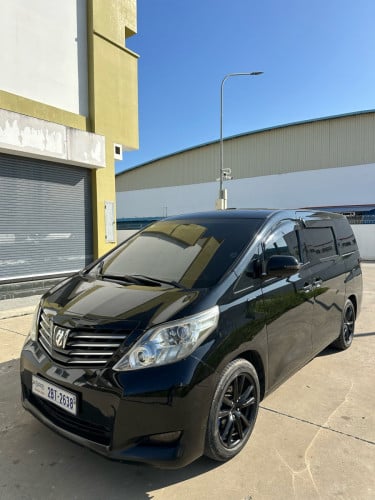 លក់ Alphard 2010 Option G Auto 2 គូទក្រោយបឺត កៅអីឡើង VIP ហើយ បំពាក់ Gas ហើយ តម្លៃ 22,700$ ចចារ