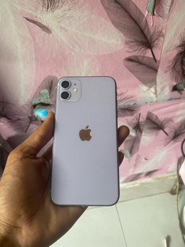 លក់IP 11 LL/A 64G សានុំសុីន