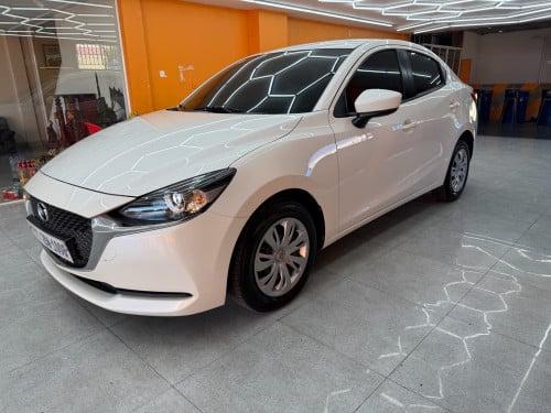 ទើបកាត់បាន Mazda 2 /2023
