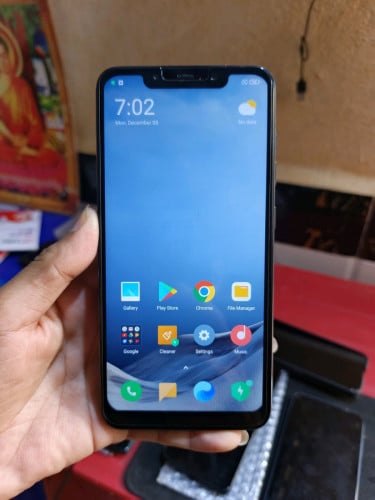 លក់Poco F1 សាណុំ