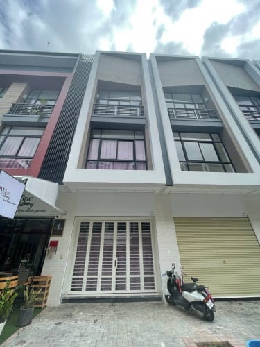 ផ្ទះអាជីវកម្មជួល គំរោងបុរីប៉េងហួតបឹងស្នោ, ប៉ូឡារីស, Polaris 2