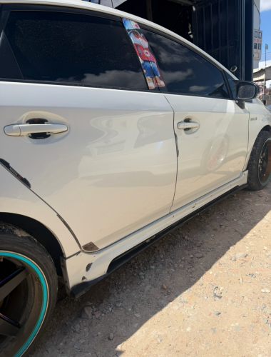 ស្មាច់Prius 2010មួយទឹក40$