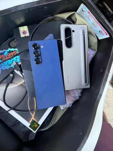 លក់ Samsung fold6 global ស្អាត