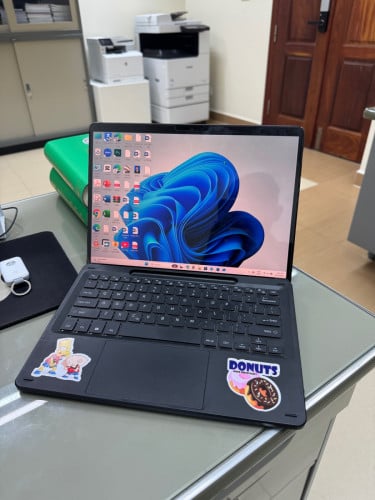 ចង់លក់ Surface pro X