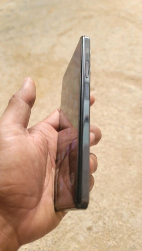 លក់ tecno spark 20 proបែកថាច់ 8|256