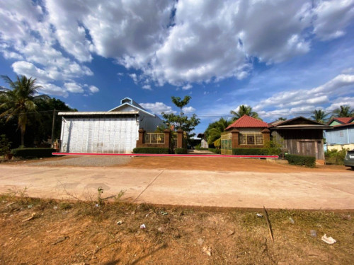 🏦House Available for Urgent Sale at a Special Price (Negotiable).