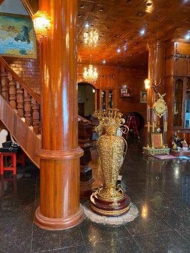 វីឡាសំរាប់លក់ ទីតាំងទួលគោក  / Villa for sell Toul Kork