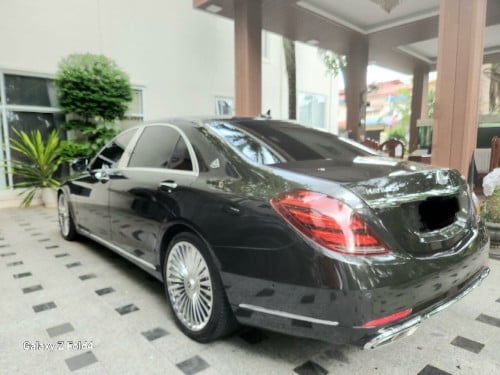 ឡានតួវែង កៅអីVIP