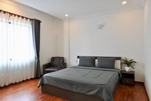 BKK1 | 8F Furnished 3 Bedrooms Serviced Apartment (150sqm) For Rent $1,200/month