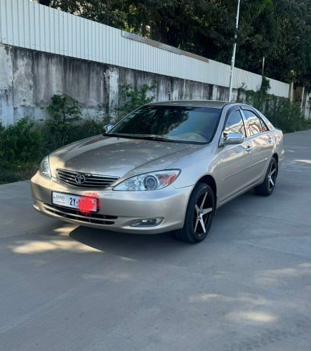 Camry xle ឆ្នាំ2003 ឡានស្អាតអត់បុកអត់ប៉ះ ឯកសារគ្រប់ ជិះផ្ទាល់8500$ចរចារ