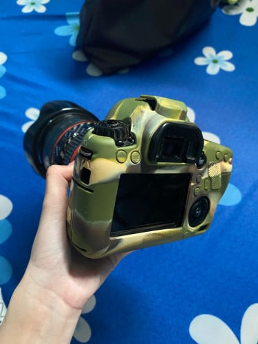 Canon 6D + Len 24-105mm គុណភាពនៅល្អប្រើ290$