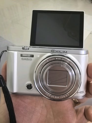 Casio exilim zr3700