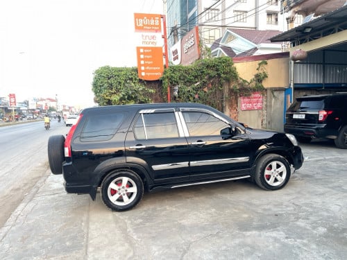 CRV ឆ្នាំ 2005 ឡានស្អាត គ្រឿងក្នុងថ្មី មិនបុកមិនប៉ះ មុខក្រោយស្អាត