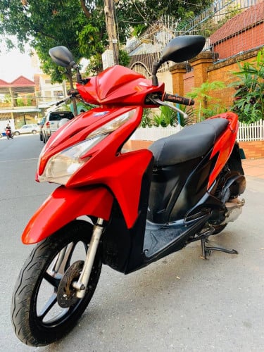 HONDA CLICK (690$)2015 Japan 125cc