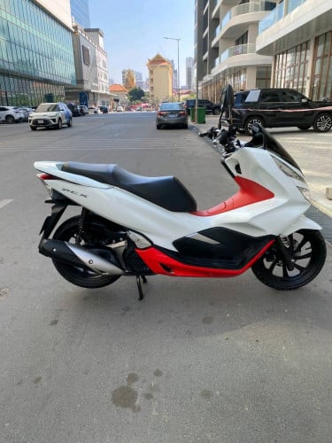 Honda pcx 2019