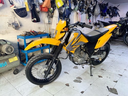 Honda XR 230 2008 95%