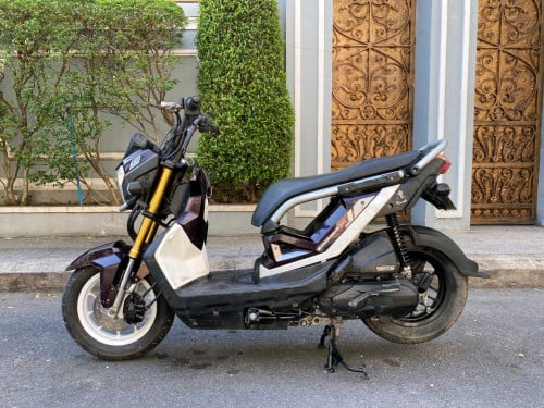 Honda Zoomer x