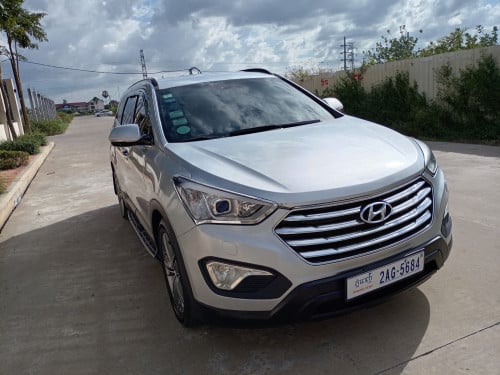 Hyundai Santafe 2015 សាំង