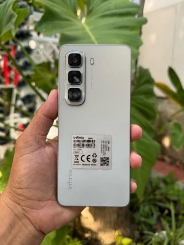 Infinix Hot50 8g/256g (វៃដូរបាន)👉$110