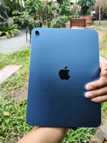 Ipad 10th generation 64G ID ប្រើបាន