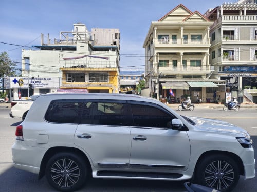 Land Cruiser 2010 up 2021