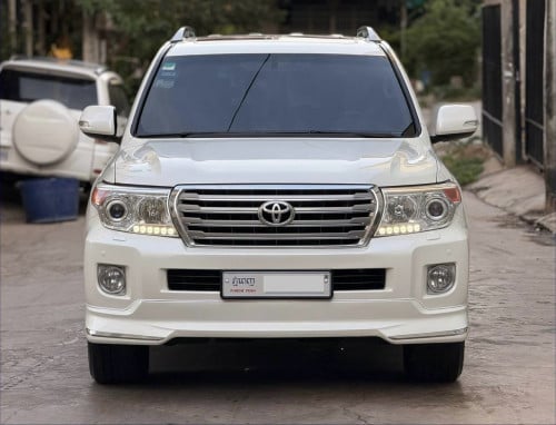 Landcriuser GXR V6 2013 Fulloption