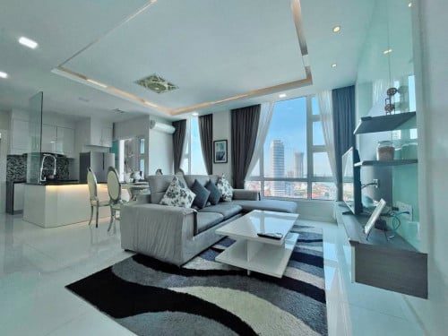 LUXURIOUS ONE BEDROOM FOR RENT-RIVER VIEW🍀