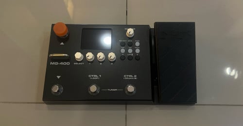 NUX MG-400 Guitar Effects