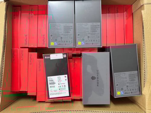 OnePlus 15 ( Global Version ) & Redmagic 11 Pro ( Global Version )