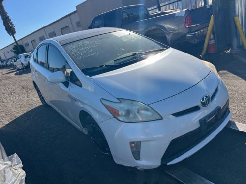 Prius 2012 Option 3 Solar ដល់ផែ​ 21-12-25