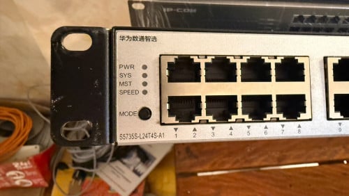 Switch Huawei S5735S-L24T4S-A1