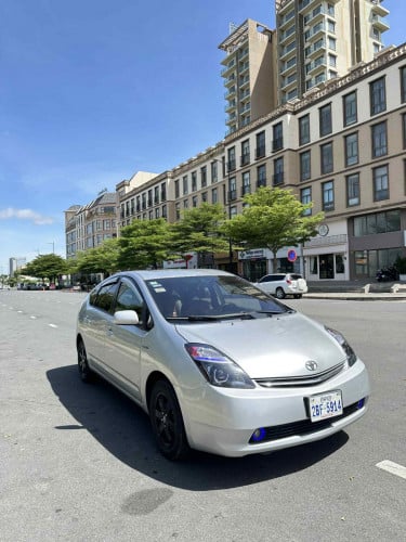 Toyota Prius 06 Full no map