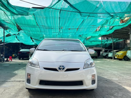 TOYOTA PRIUS 2011 Option 4