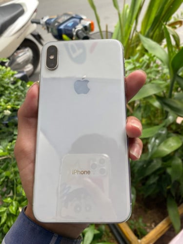 Xs max id ប្រើបាន អត់ស្គែន ថ្មថ្មី អេក្រង់ស៊ីន 256GB 115$