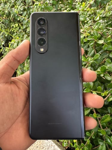 Z fold 3 របស់ប្រើផ្ទាស់ខ្លួន ខូចក្នុង ក្រៅ៤ឆ្នូត កាំមេរ៉ាច្បាស់មុខក្រោយ បាក់ជើងសុីមពេលប្រើ ESIMបាន