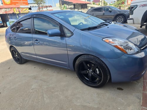 ឡានលក់ប្តនា់