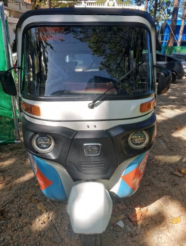 លក់កងបី