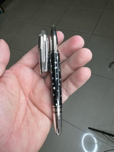 ប៊ិកជជុះ