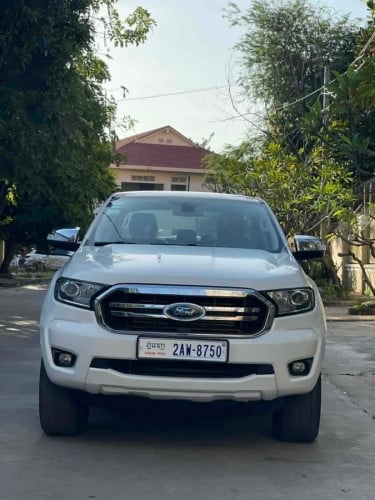 ឡានលក់បន្ទាន់