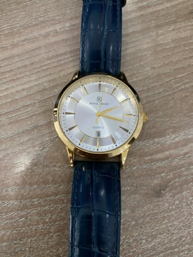 នាឡិកា ស្អាត