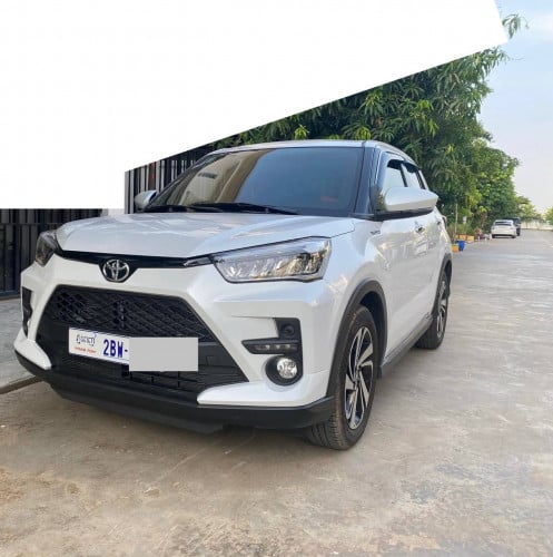 ឡានលក់ផ្ទាល់ខ្លួន តម្លៃត្រឹមតែ ២ម៉ឺន(ស្តើង)