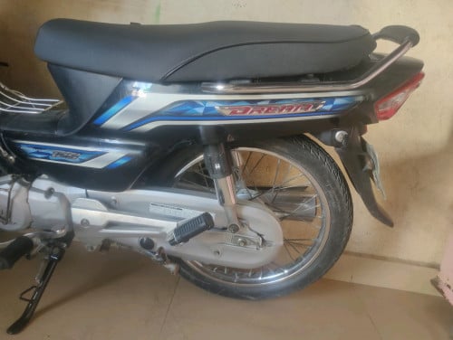 ចង់លក់សង់016 ម្ចាស់ដើមកាត់ឈ្មោះរួចរាល់ម៉ាសុីនអត់ទាន់ដោះទេ