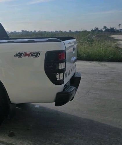 លក់ស្តុបក្រោយស្រុីនហ្វត 019 នៅស្អាតដូចថ្មី ដោះចេញពីឡាន