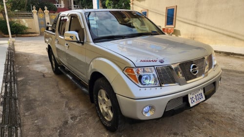 ឡានលក់ ឆ្នាំ2005 ប៉ុង1សាំងឡានស្អាតអត់បុកបះតម្លៃ9800$ចចារ